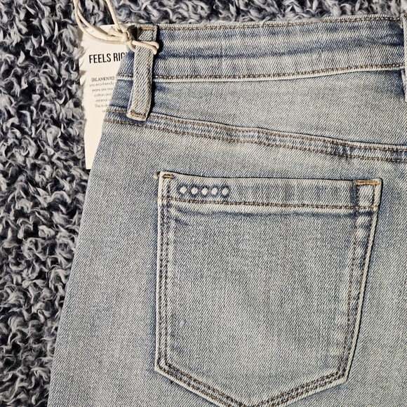 NEW Blank NYC The Astor Cut-Off Short size 26 - Picture 9 of 10